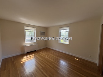 Captain Parker Arms Lexington