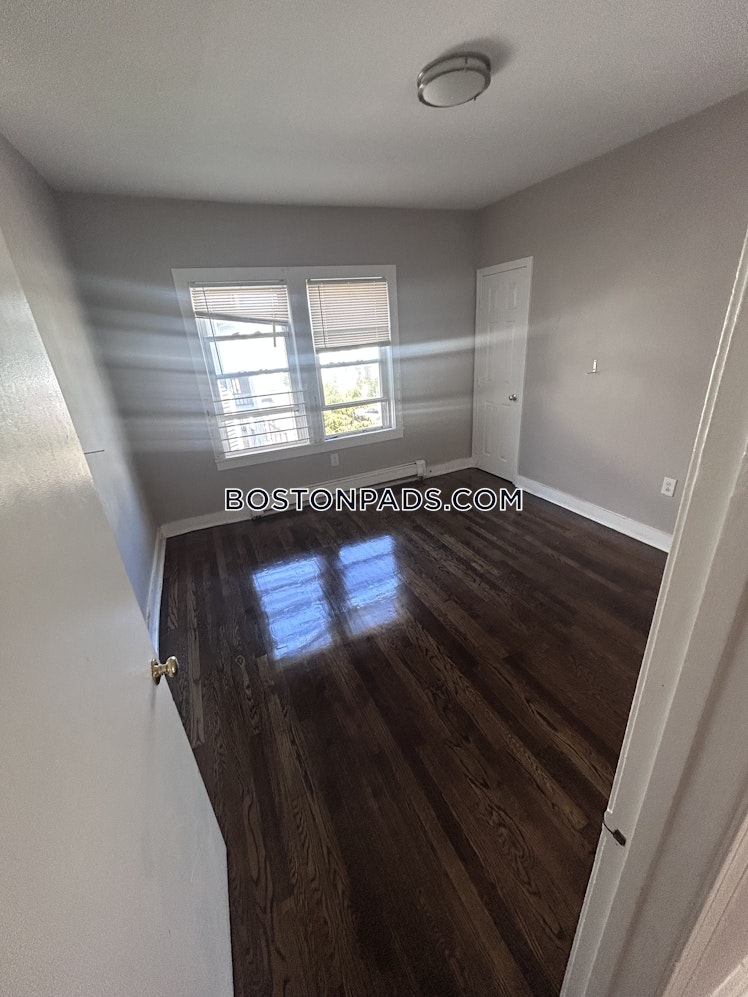 Willowwood St., Boston