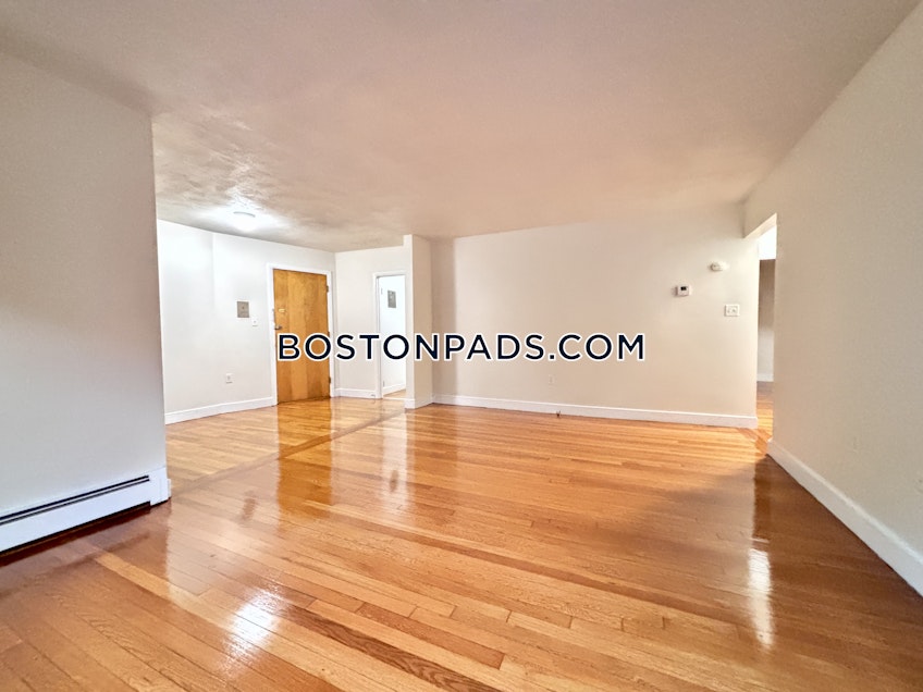 Brookline - $3,075+ /month