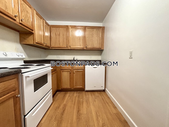 Brookline - $3,075+ /mo