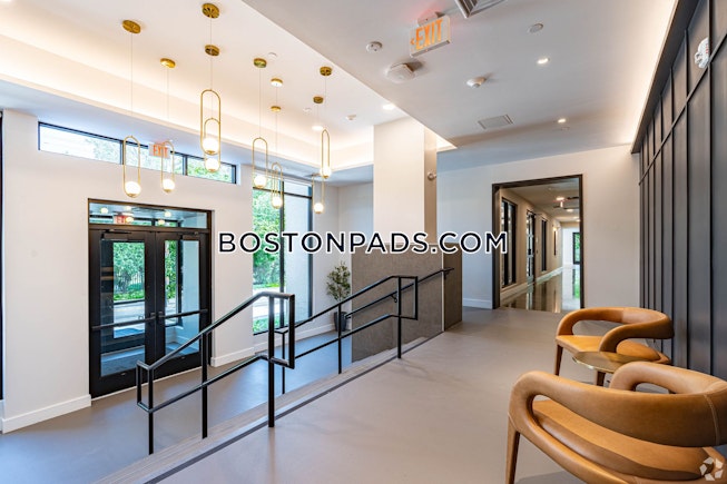 Boston - $3,262+ /mo