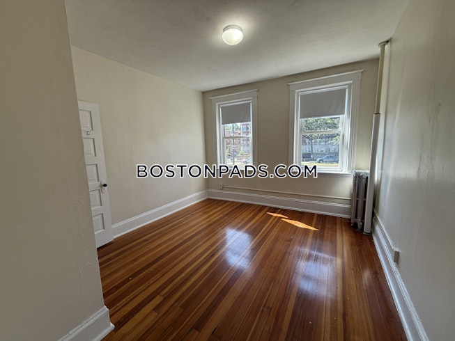 Boston - $2,295+ /mo