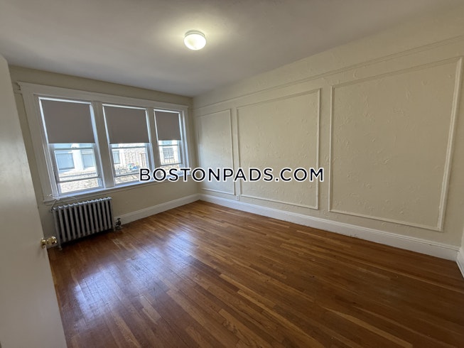 Boston - $2,295+ /mo