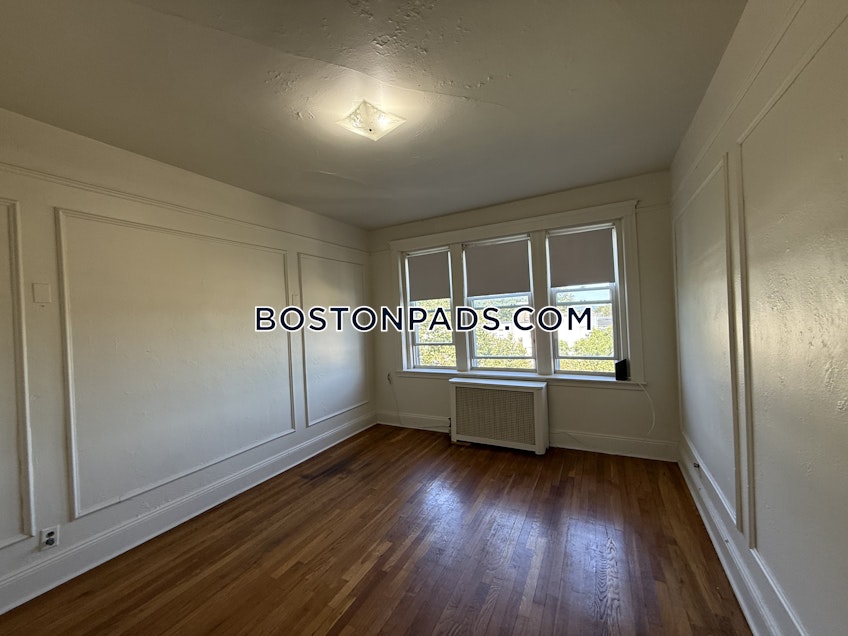 Boston - $2,295+ /month