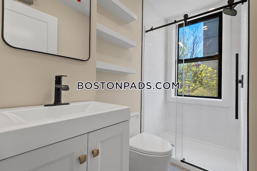 Boston - $3,900+ /month