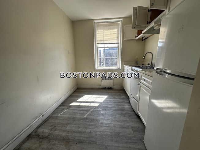 Boston - $2,150+ /mo