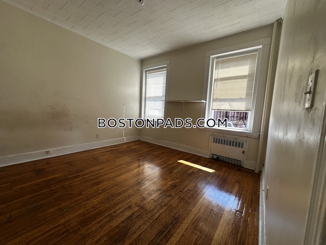 Boston - $2,150+ /mo