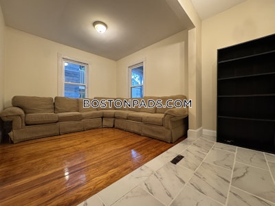 Mission Hill 3 Beds 1 Bath Boston - $2,600 No Fee