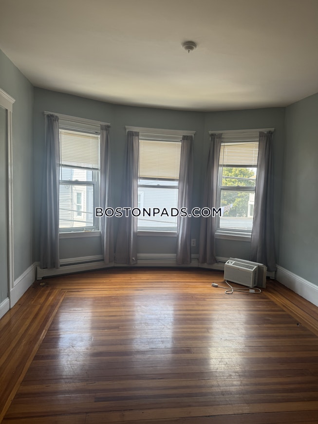 Somerville - $3,700+ /mo