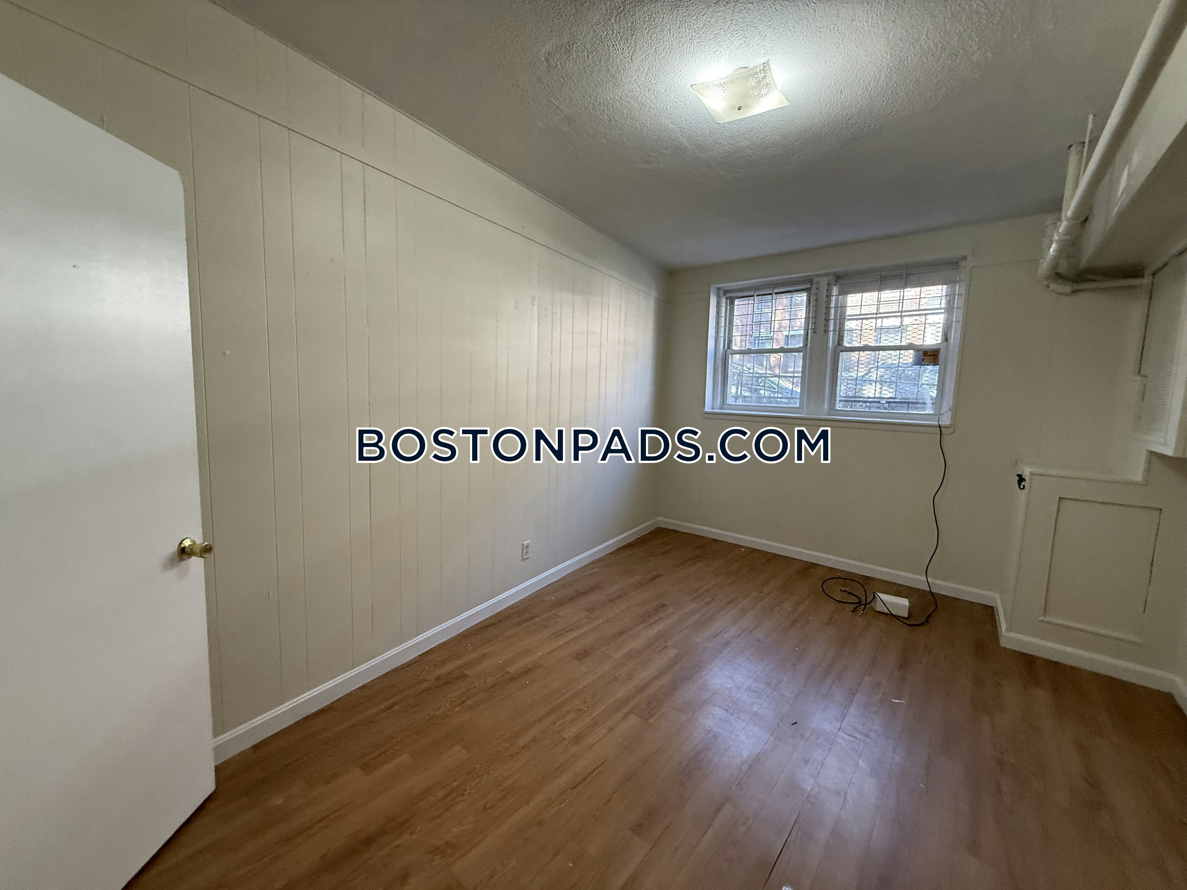 Boston - $2,295