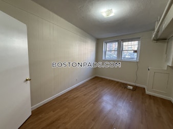 Sutherland Rd. Boston