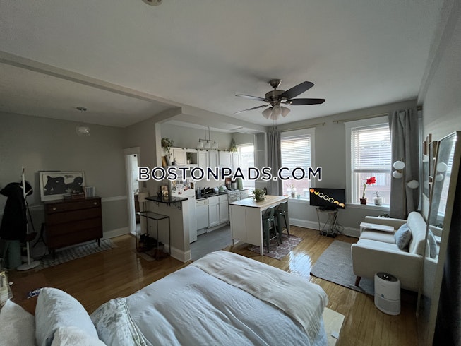 Boston - $2,250+ /mo