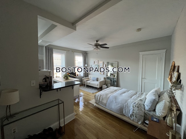 Boston - $2,250+ /mo