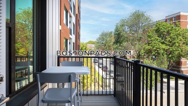 Boston - $3,510+ /mo