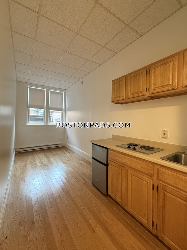 Boston - $1,995+ /mo