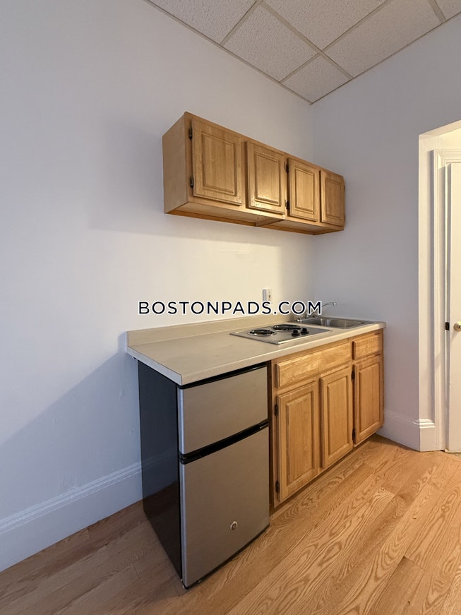 Boston - $1,995+ /mo