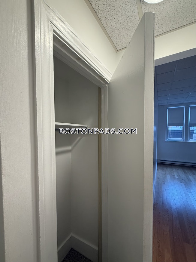 Boston - $1,995+ /mo