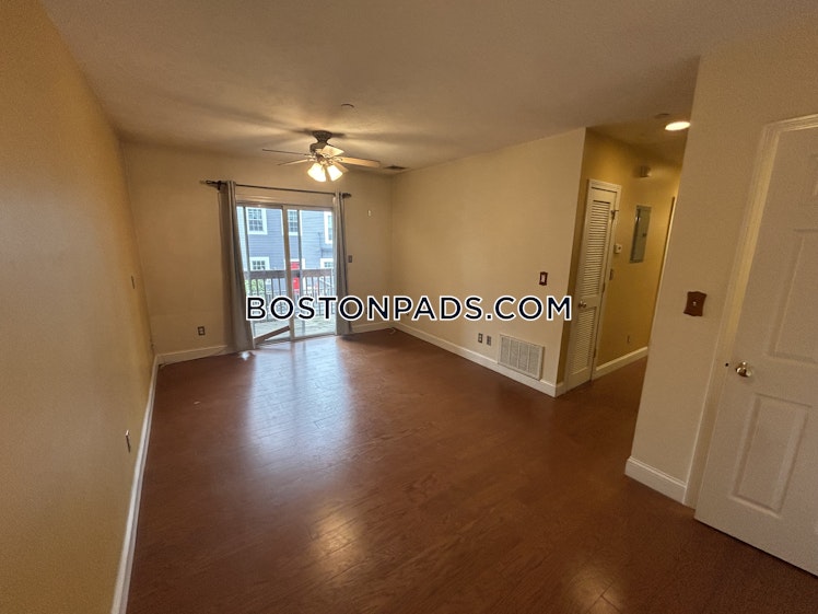 West 8th St., Boston