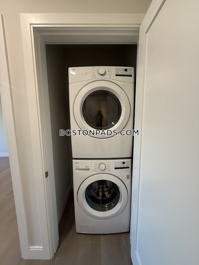 Boston - $3,775+ /mo