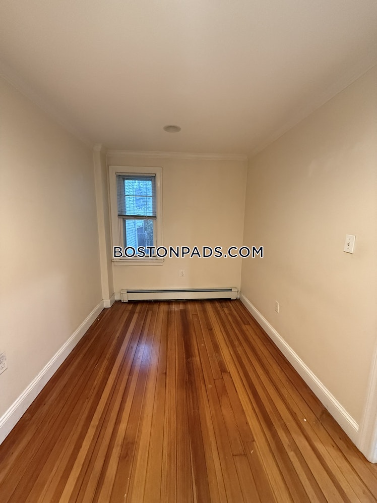 Lexington St., Boston