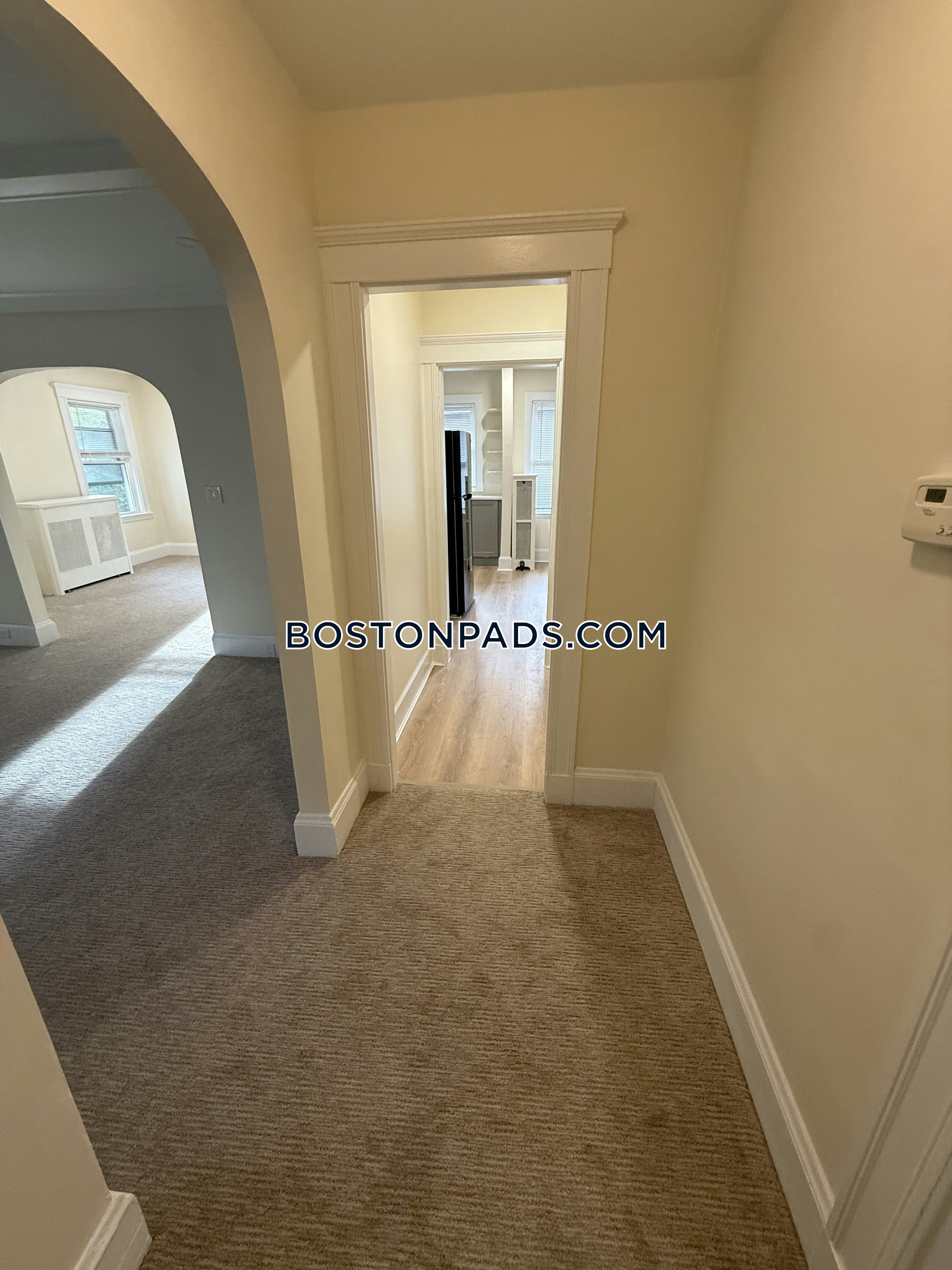 Boston - 2 Beds, 1 Baths