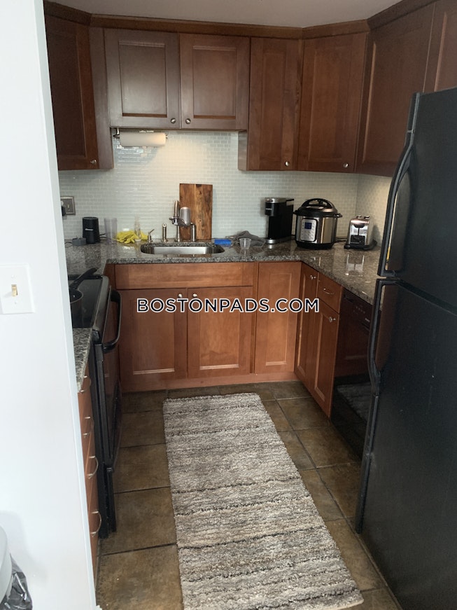 Everett - $2,600+ /mo