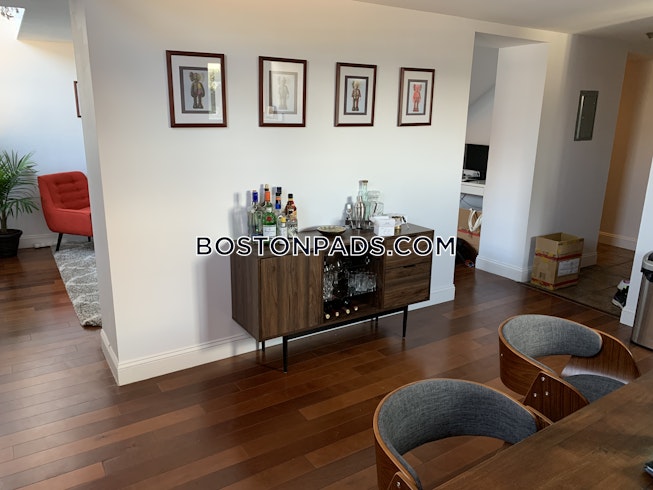 Everett - $2,600+ /mo