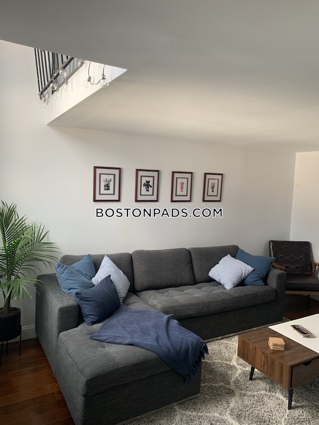 Everett - $2,600+ /mo