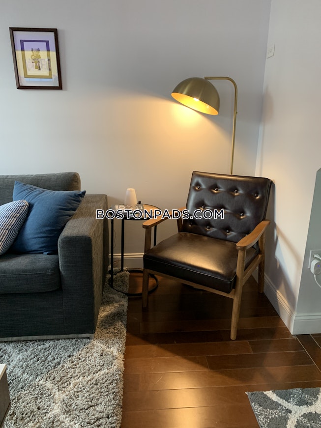 Everett - $2,600+ /mo