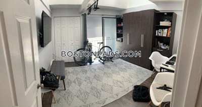 Everett 2 Bed 2 Bath EVERETT $2,800 - $2,600 No Fee