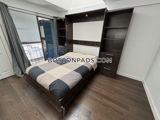 Everett - $2,600+ /mo