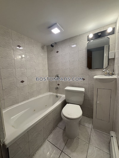 Back Bay 2 Bed 1 Bath BOSTON Boston - $3,500 No Fee