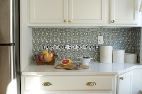 Bremen St. Boston photo 2