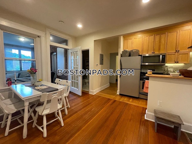 Brookline - $4,200+ /mo