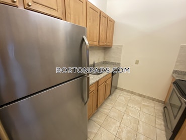 Boston - 2 Beds, 2 Baths