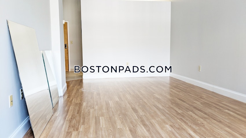 BOSTON - ALLSTON - 2 Beds, 2 Baths - Image 4