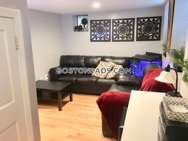 Boston - 1 Beds, 1 Baths