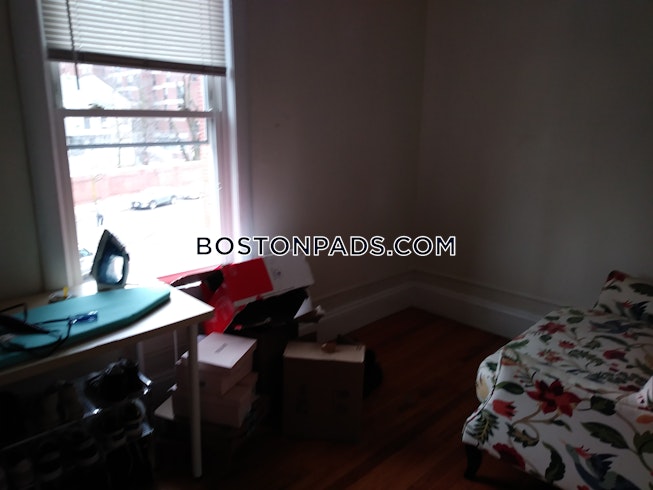 Boston - $4,200+ /mo