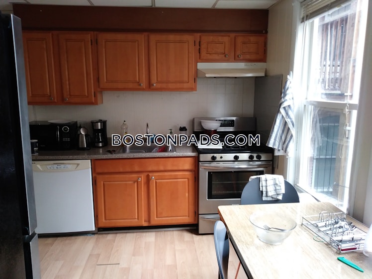 Huntington Ave., Boston