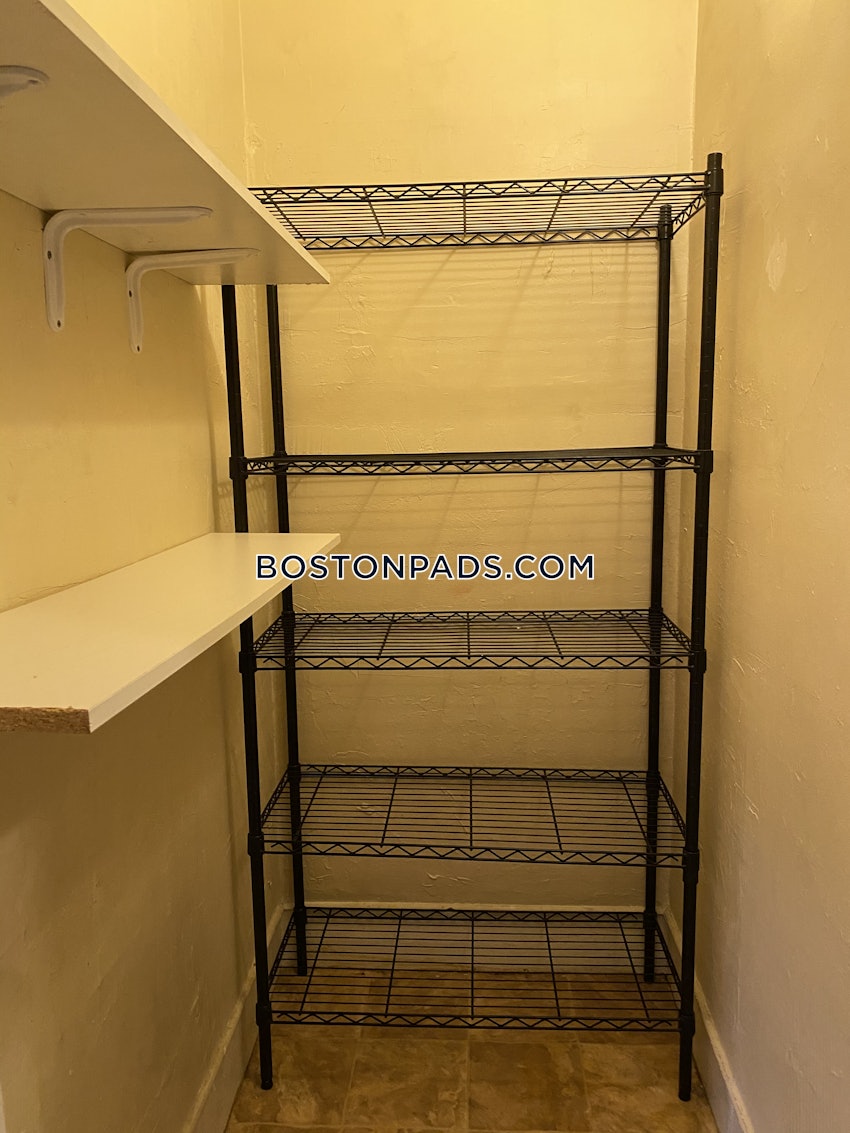 BOSTON - SOUTH BOSTON - ANDREW SQUARE - 3 Beds, 1 Bath - Image 13