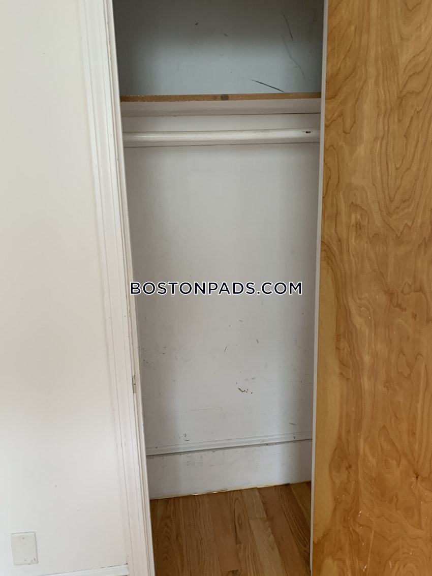 BOSTON - DORCHESTER - UPHAMS CORNER - 4 Beds, 2 Baths - Image 14