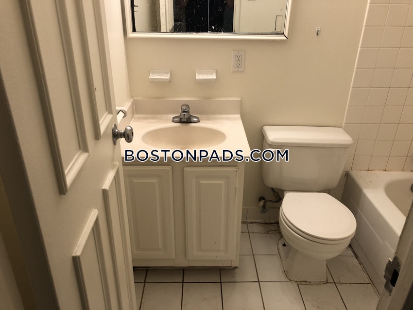 BROOKLINE- BOSTON UNIVERSITY - 2 Beds, 1.5 Baths - Image 41