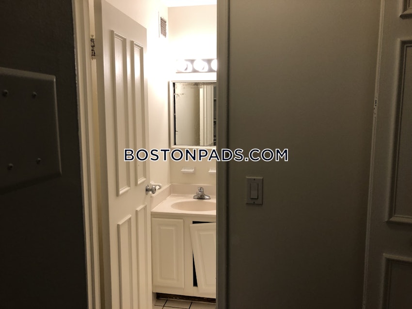 BROOKLINE- BOSTON UNIVERSITY - 2 Beds, 1.5 Baths - Image 27