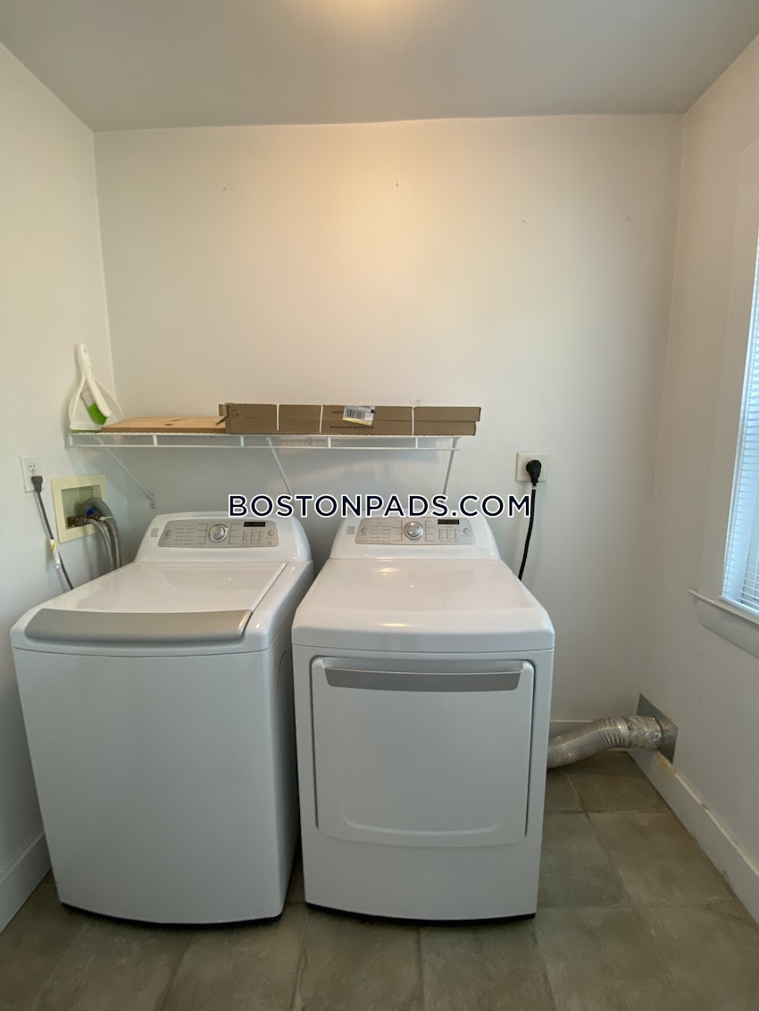 SOMERVILLE - TUFTS - 4 Beds, 1 Bath - Image 37