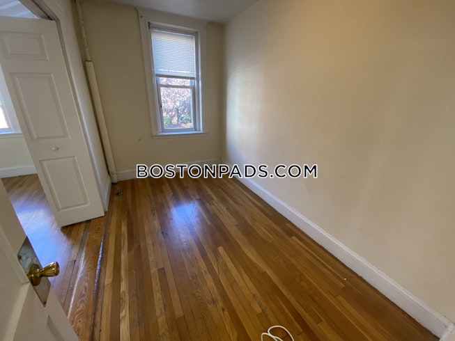 Boston - $2,100+ /mo