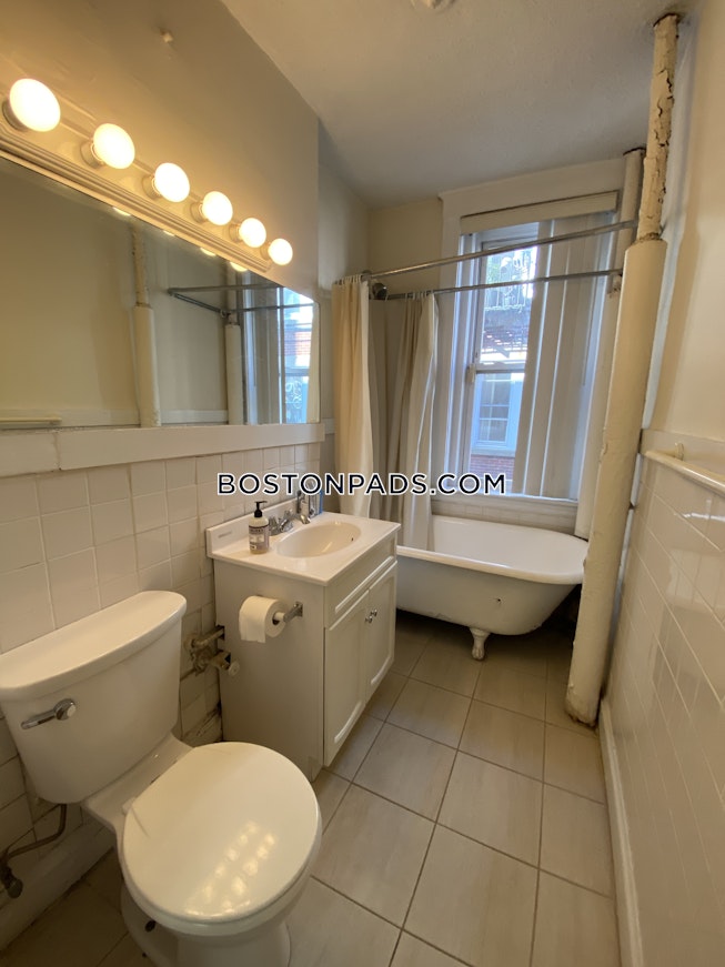 Boston - $2,100+ /mo