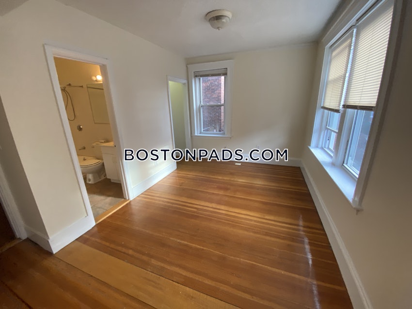 BOSTON - ALLSTON - 3 Beds, 1 Bath - Image 17