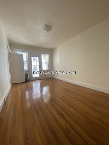 Boston - 3 Beds, 1 Baths