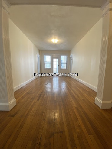 Boston - 3 Beds, 1 Baths