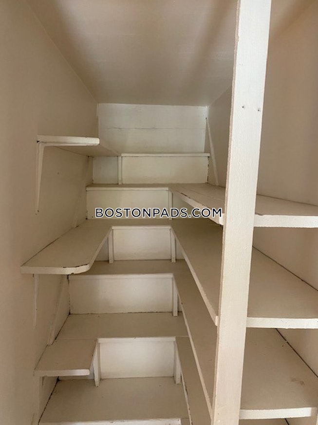 Cambridge - $2,200+ /mo